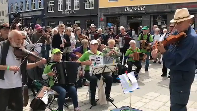 solcenter dag åben tivoli københavn koncerter solcenter dag åben tivoli københavn koncerter